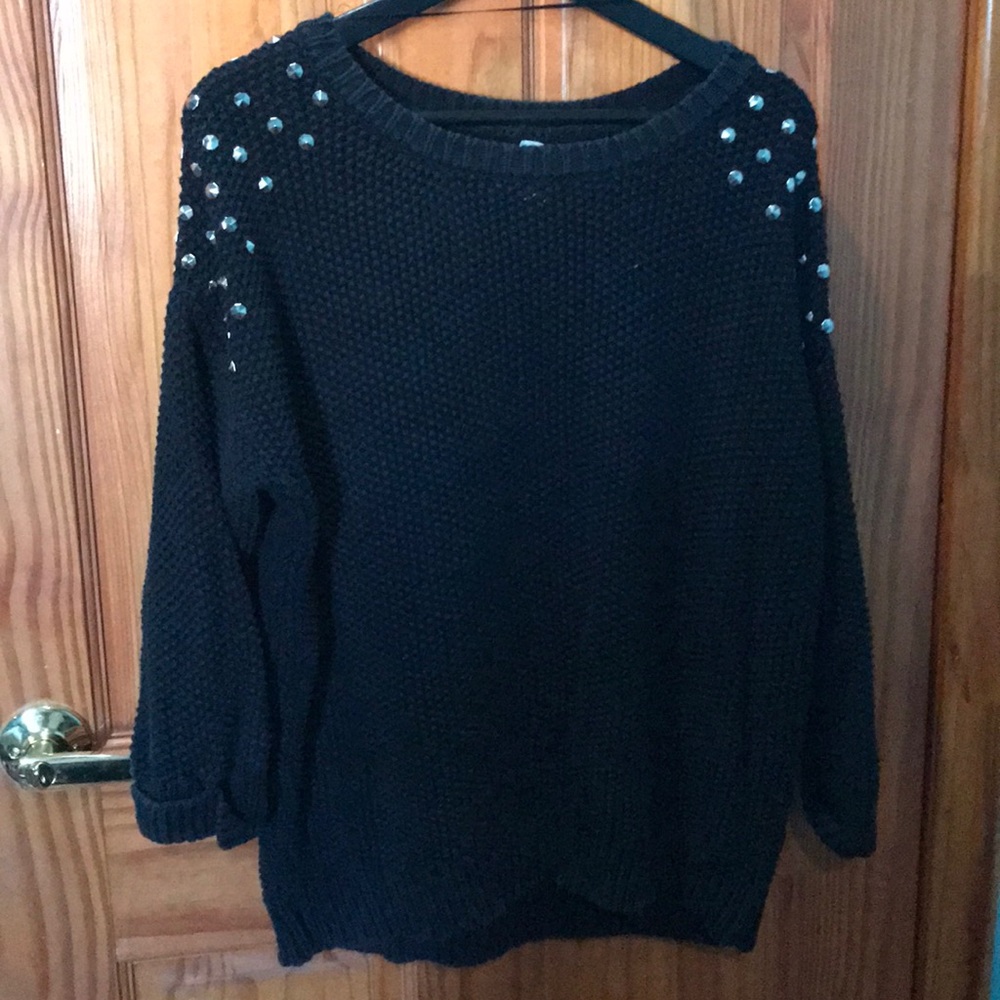 Mudd sweater